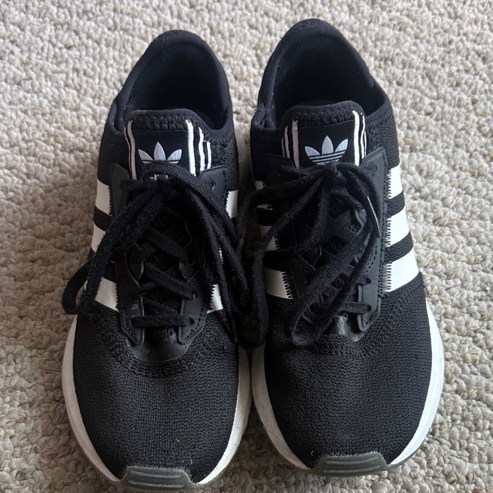 adidas Women's Black and White Athletic Sneakers